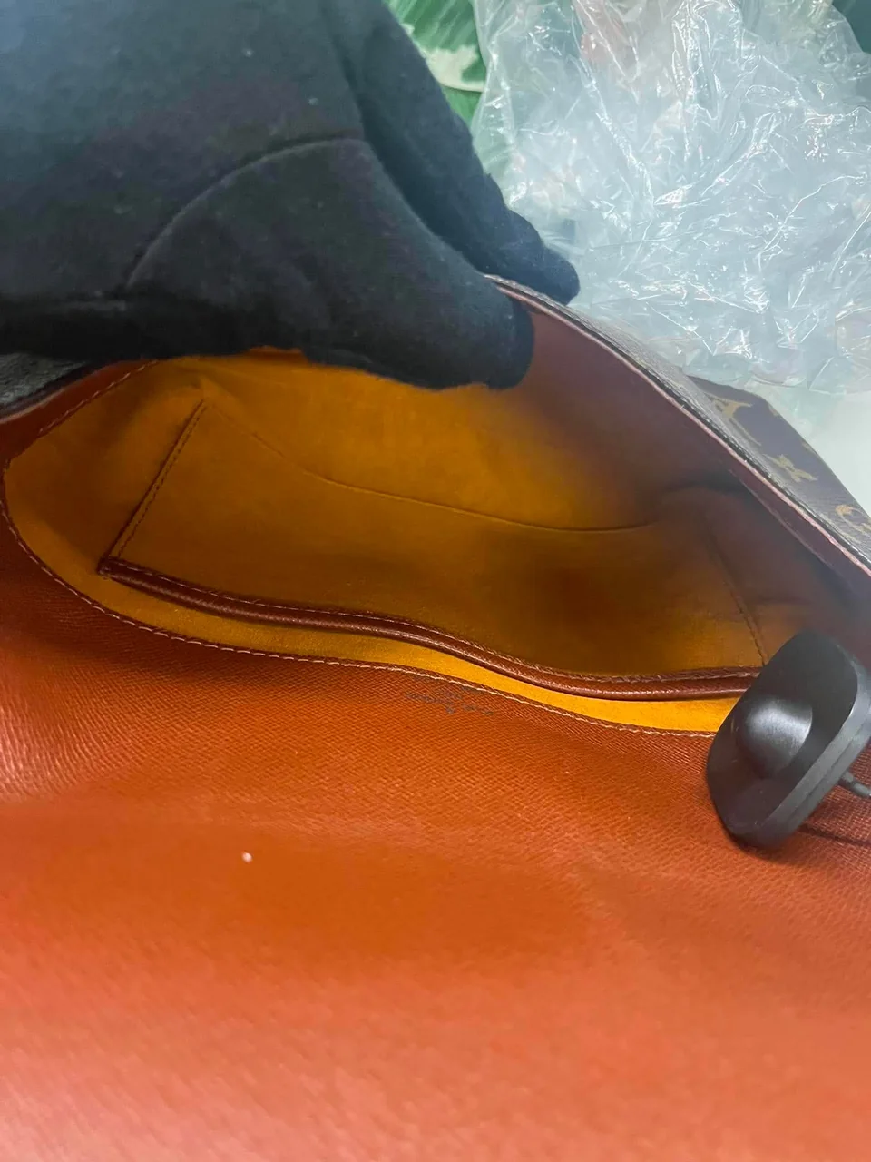 LV MONOGRAM MUSETTE TANGO SHORT photo 8