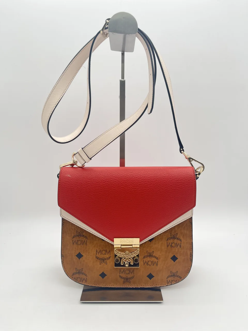 MCM VICETOS SHOULDER BAG