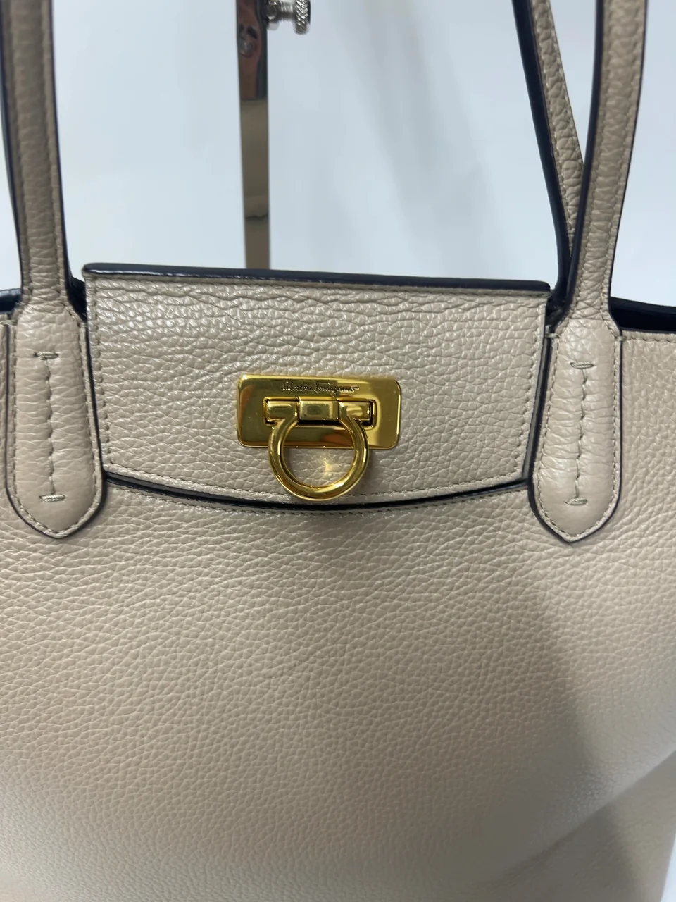 SALVATORE FERRAGAMO BAG hover
