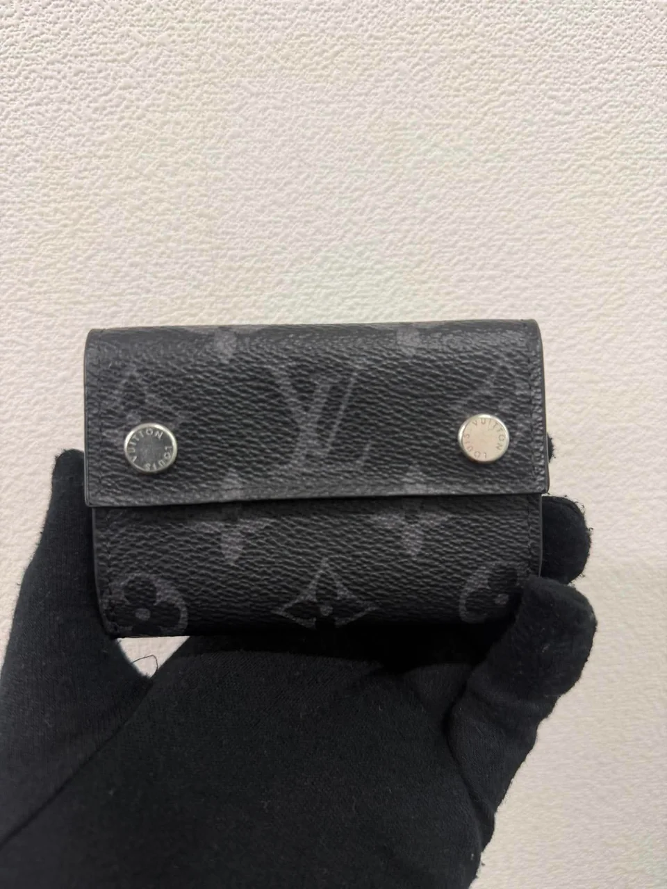 LV ECLIPSE DISCOVERY COMPACT WALLET