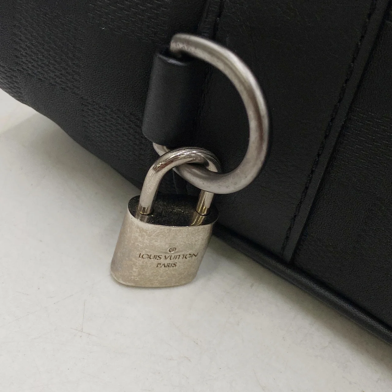 LV DAMIER INFINI TADAO PM view 5