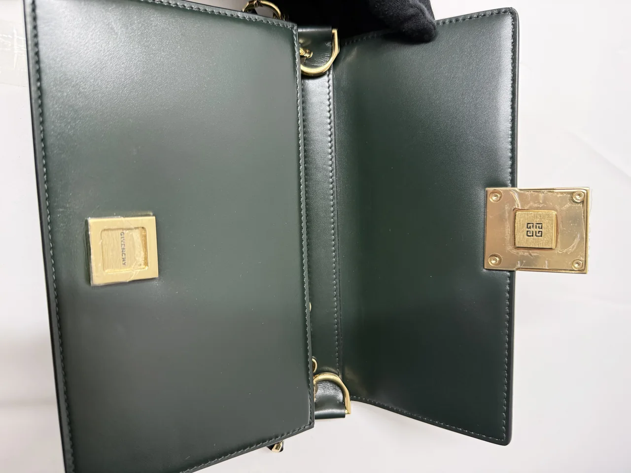 GIVENCHY SHOULDER BAG view 7