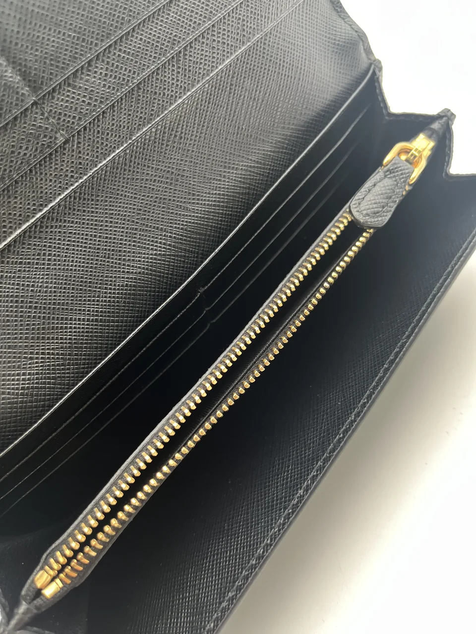 PRADA SAFFIANO LONG WALLET (BLACK) view 3