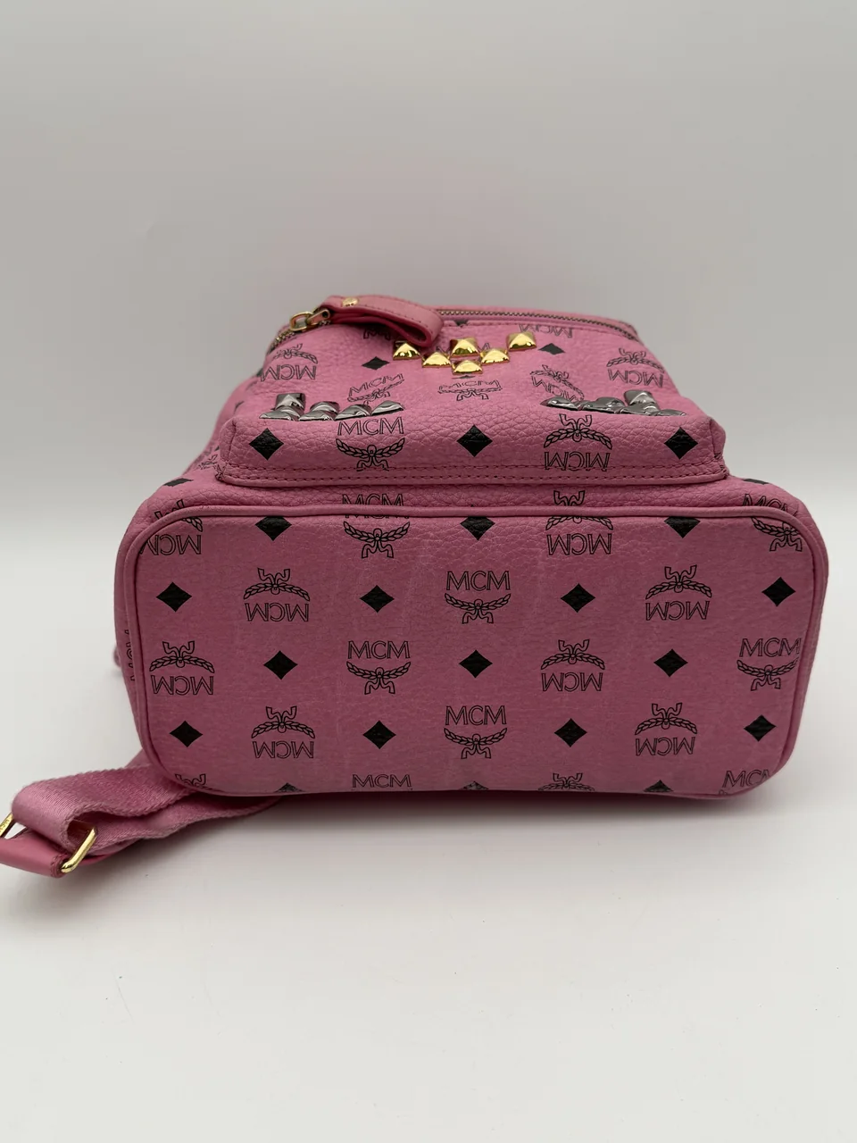 MCM VICETOS STUD MEDIUM BACKPACK (PINK) view 5