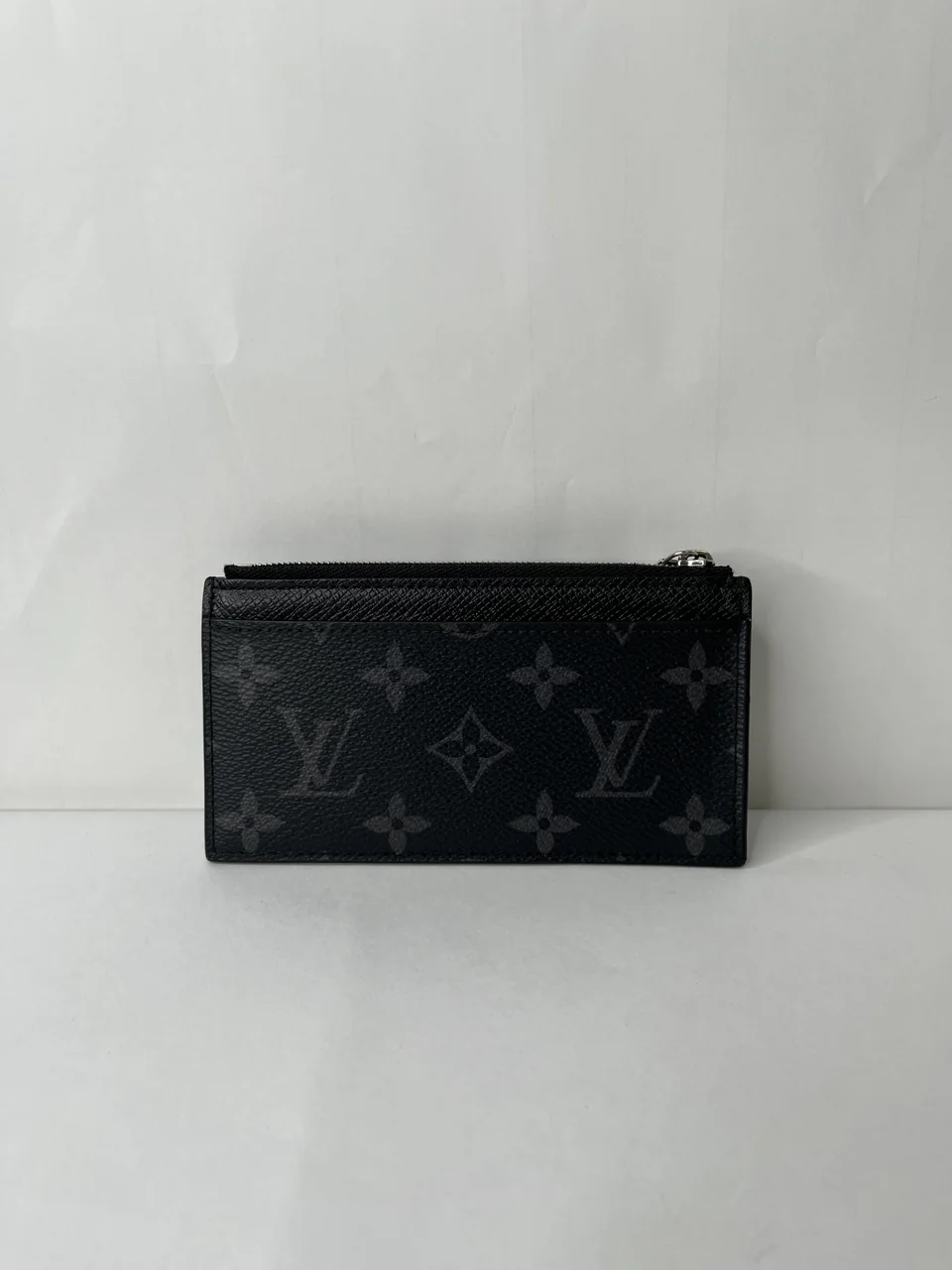 LV TAIGARAMA COIN CARD HOLDER
