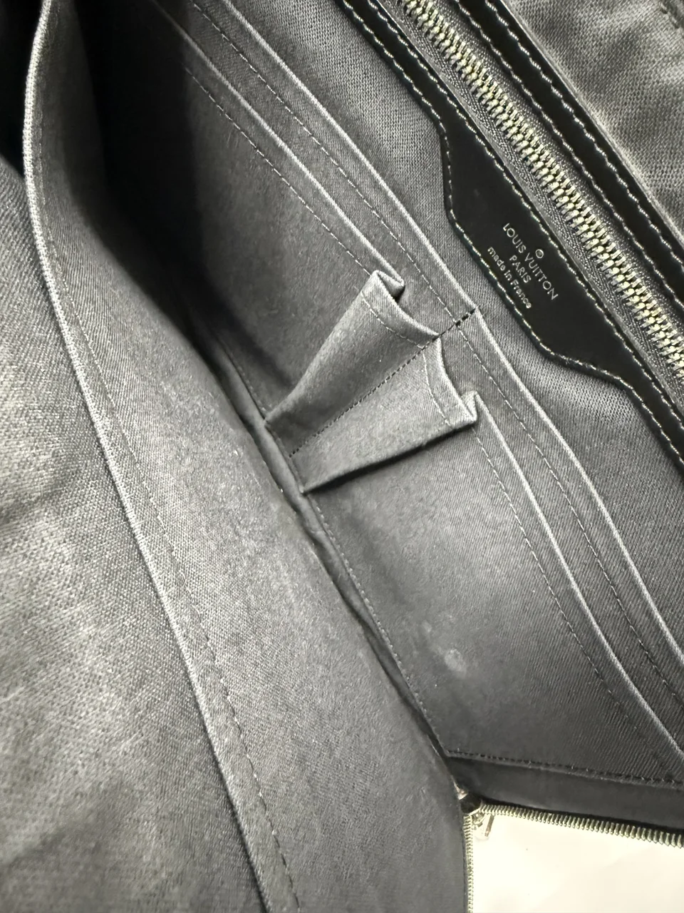 LV DAMIER GRAPHITE POSHE DOCUMENT view 9
