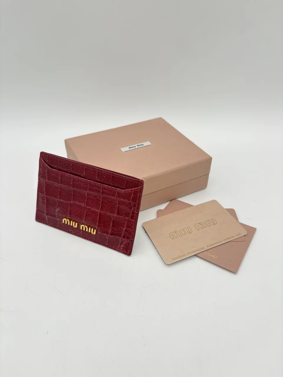 MIU MIU CARD CASE (RED)