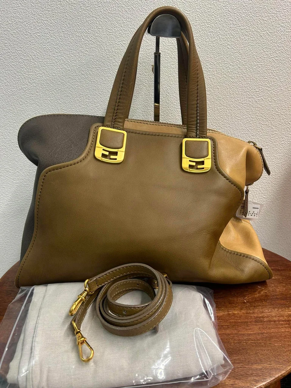 FENDI CHAMELEON (BROWN) hover