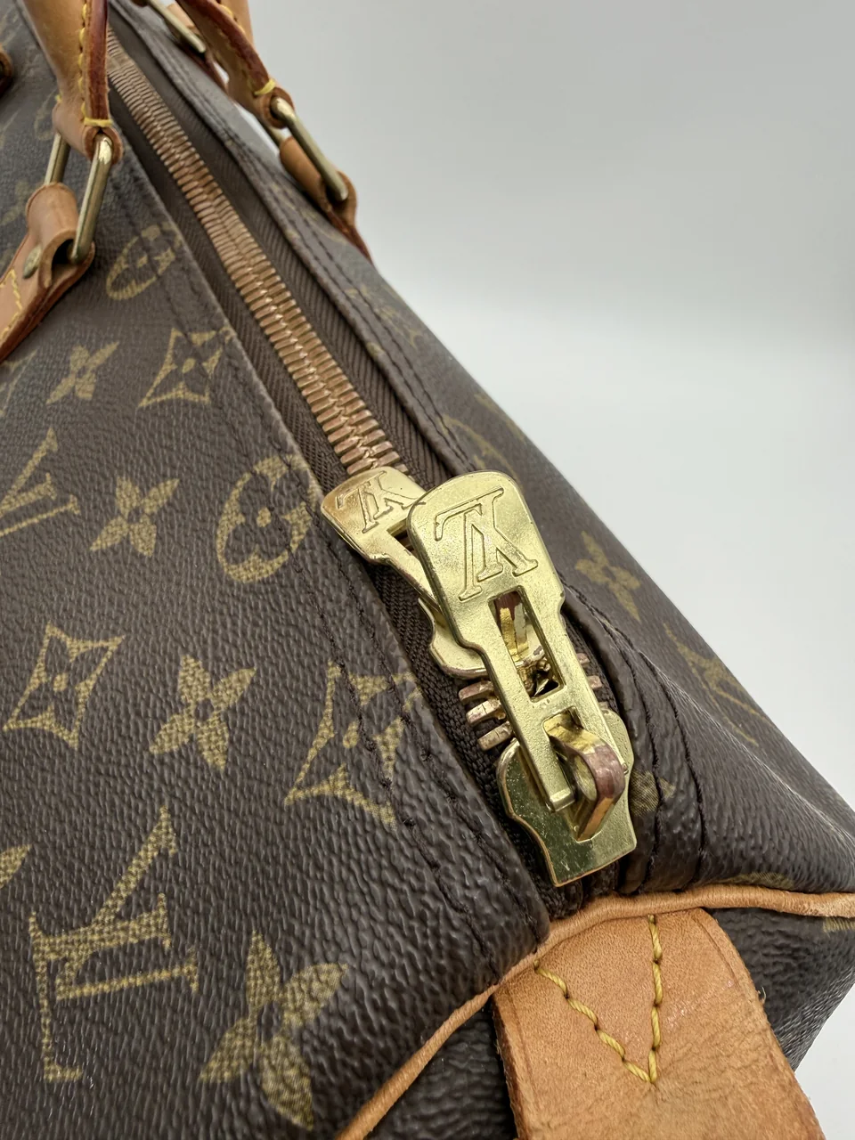 LV MONOGRAM KEEPALL 45 view 8