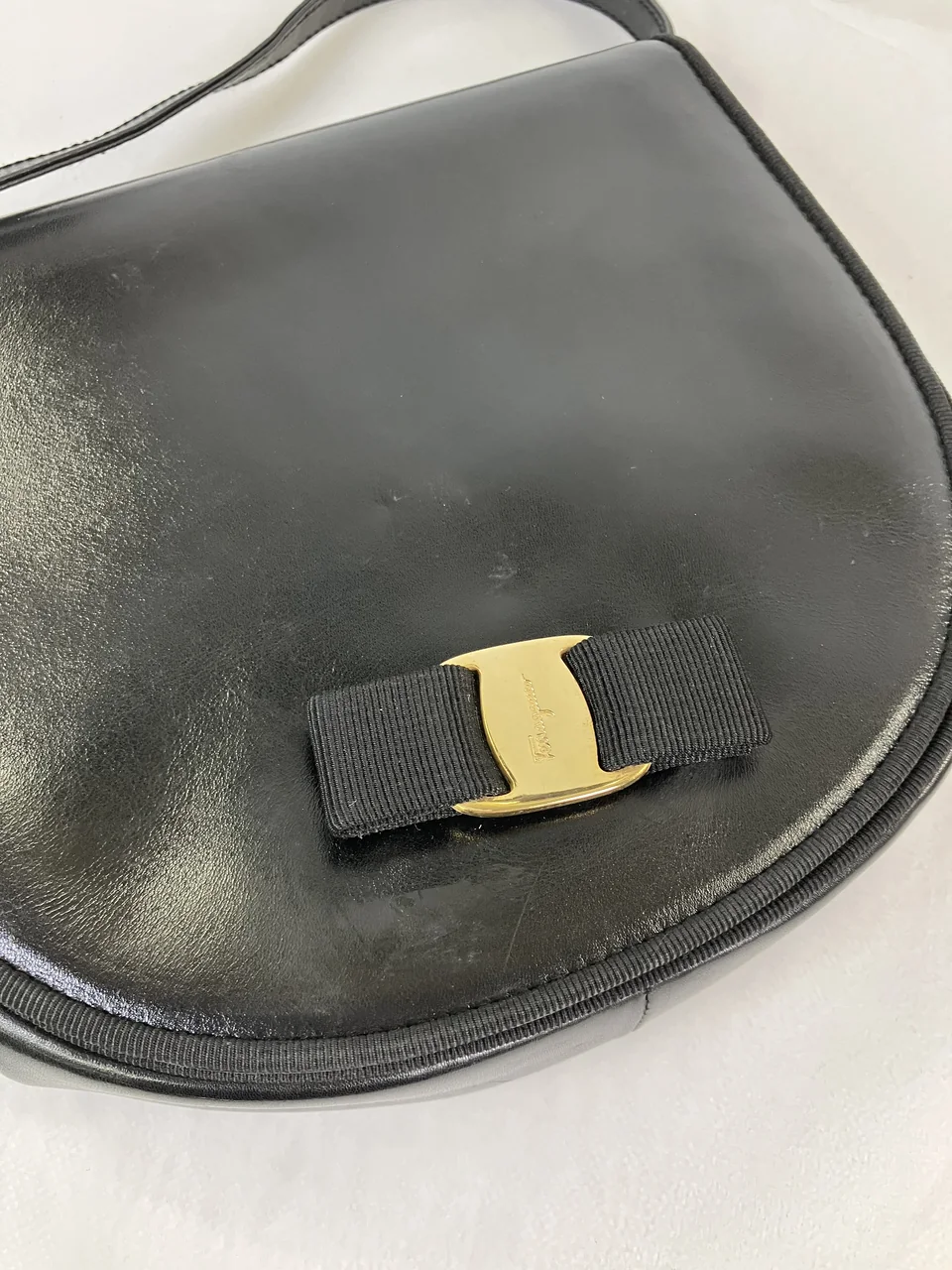 SALVATORE FERRAGAMO SHOULDER BAG view 7