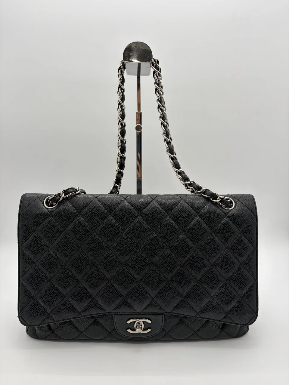 CHANEL CAVIAR MAXI DECA MATELASSE (13 SERIAL CODE)