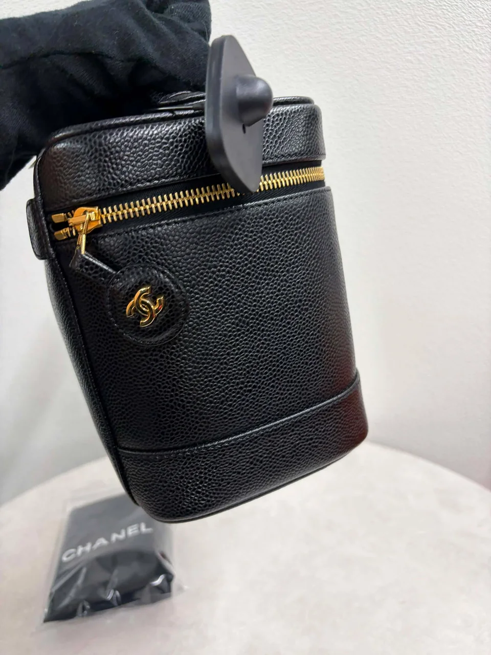 CHANEL CAVIAR 01998 view 5
