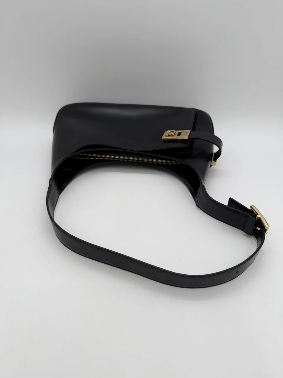 SALVATORE FERRAGAMO HANDBAG view 9