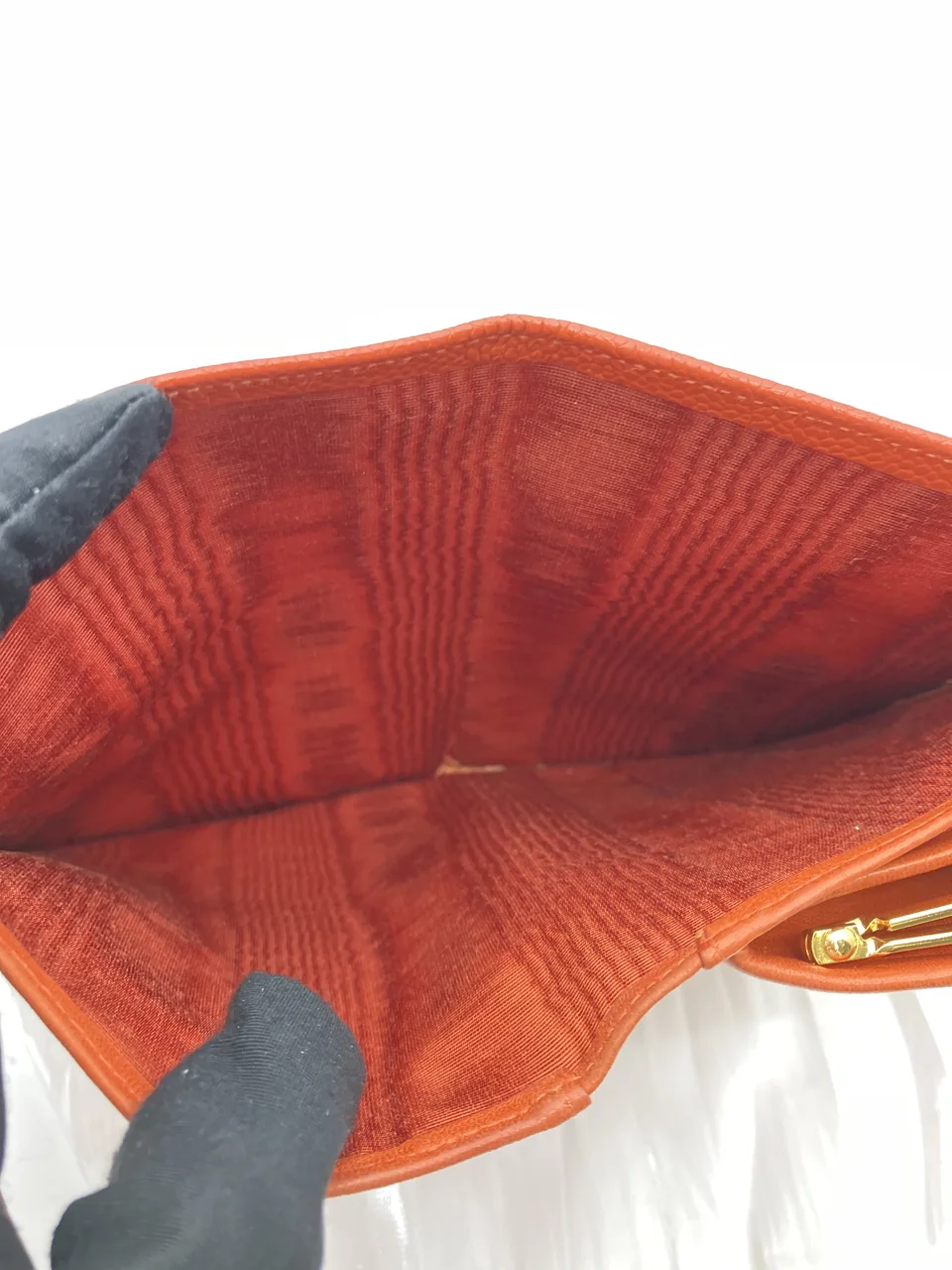 CHANEL CAVIAR LONG WALLET (ORANGE) view 16