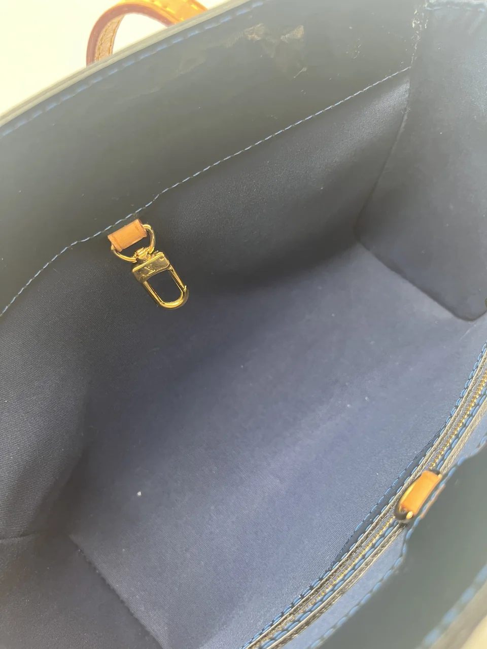 LV VERNIS M90051 view 7