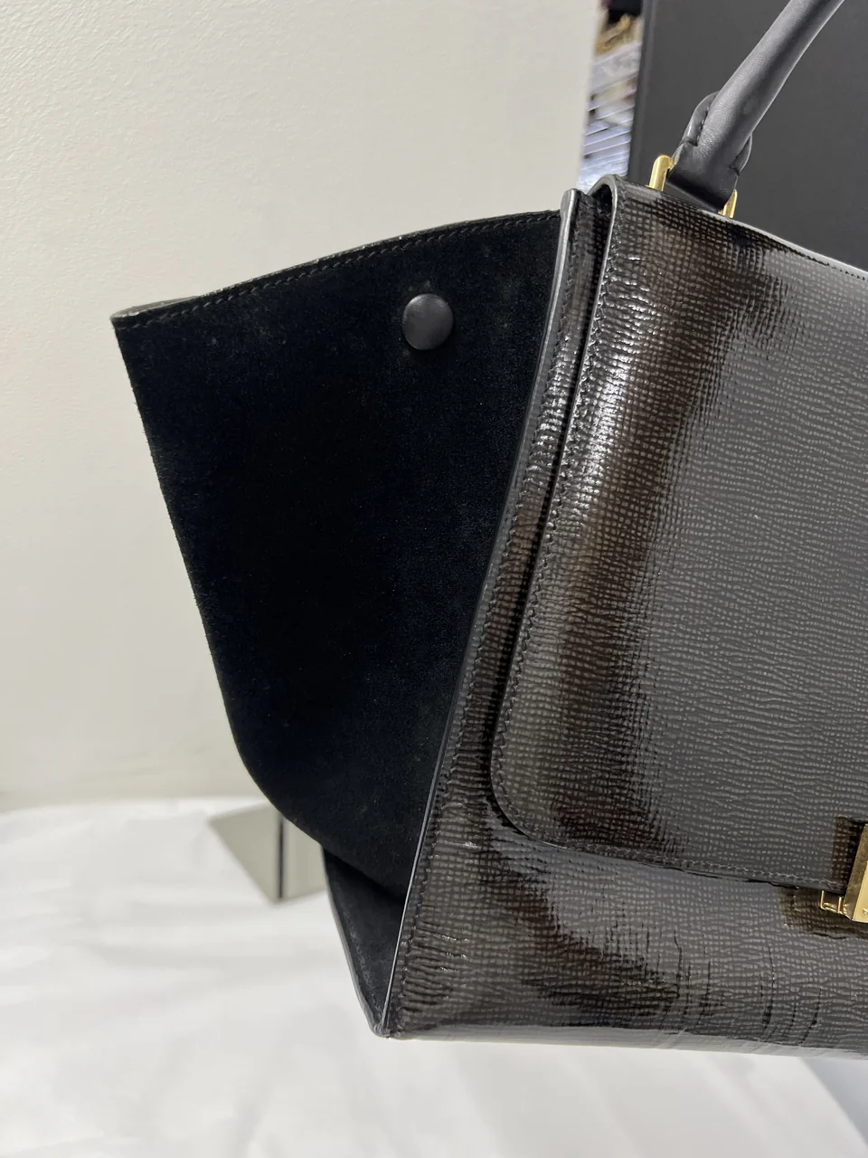 CELINE TRAPEZE SHOULDER BAG view 4