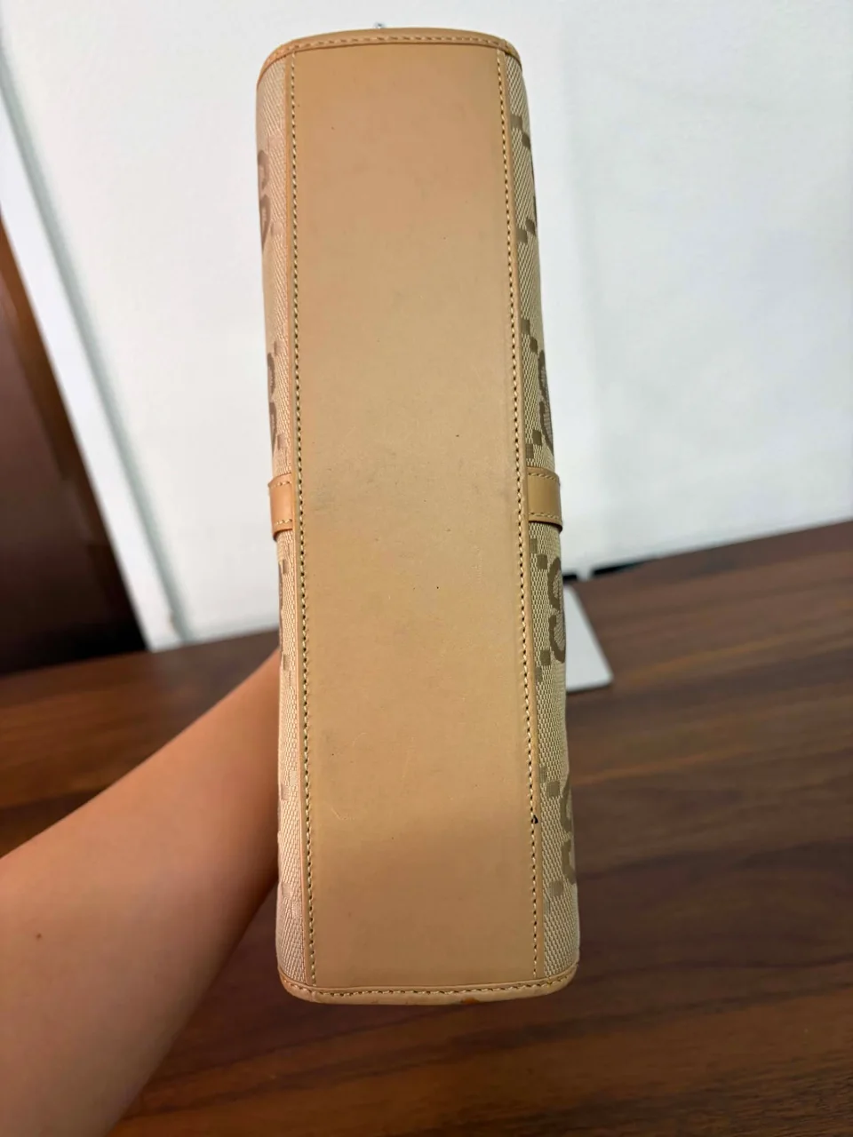GUCCI GG CANVAS SHOULDER BAG (BEIGE) view 5