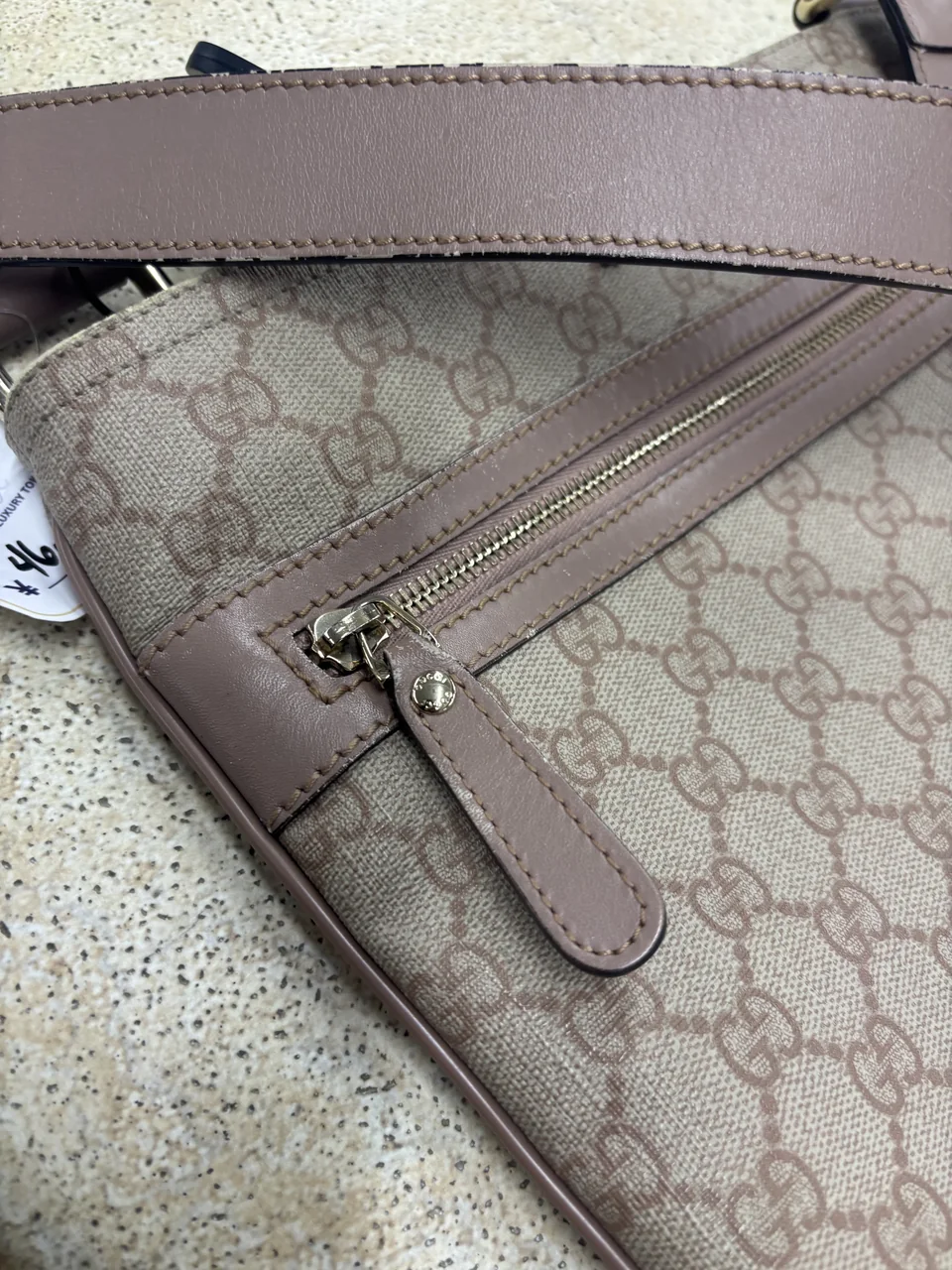 AY-30 281-9 GUCCI SHOULDER BAG view 11