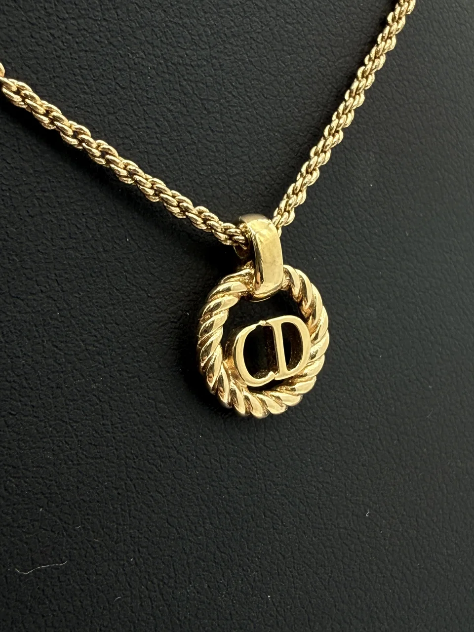 DIOR NECKLACE view 5