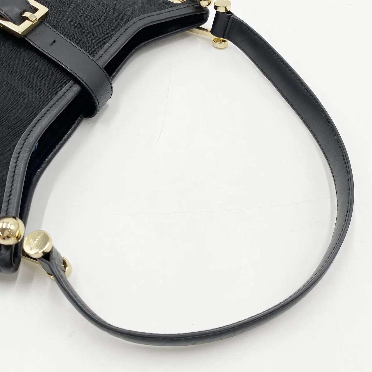 GIVENCHY HANDBAG (BLACK) view 6