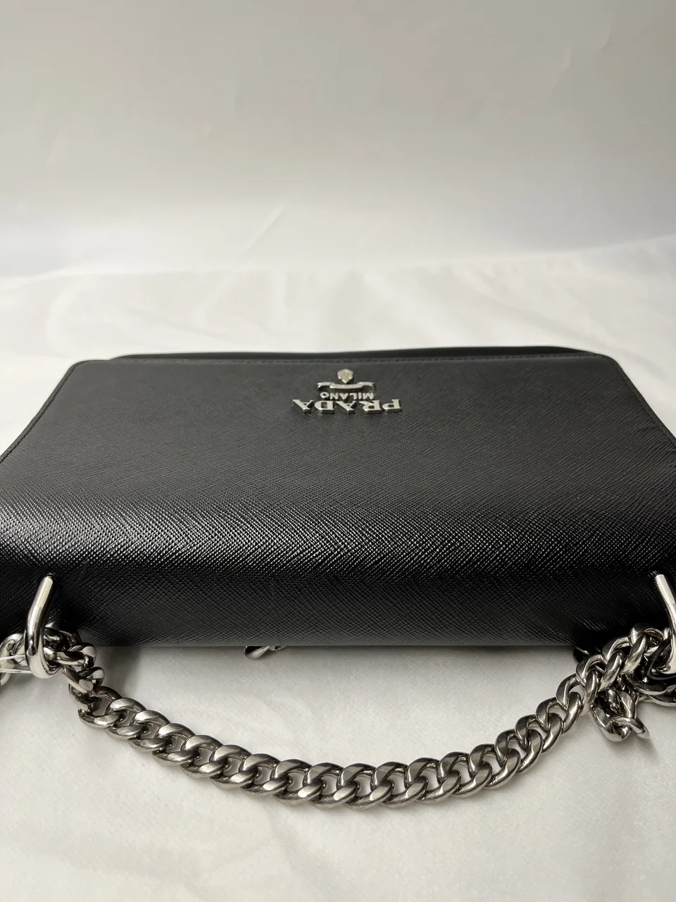 PRADA SHOULDER BAG (BLACK) view 6