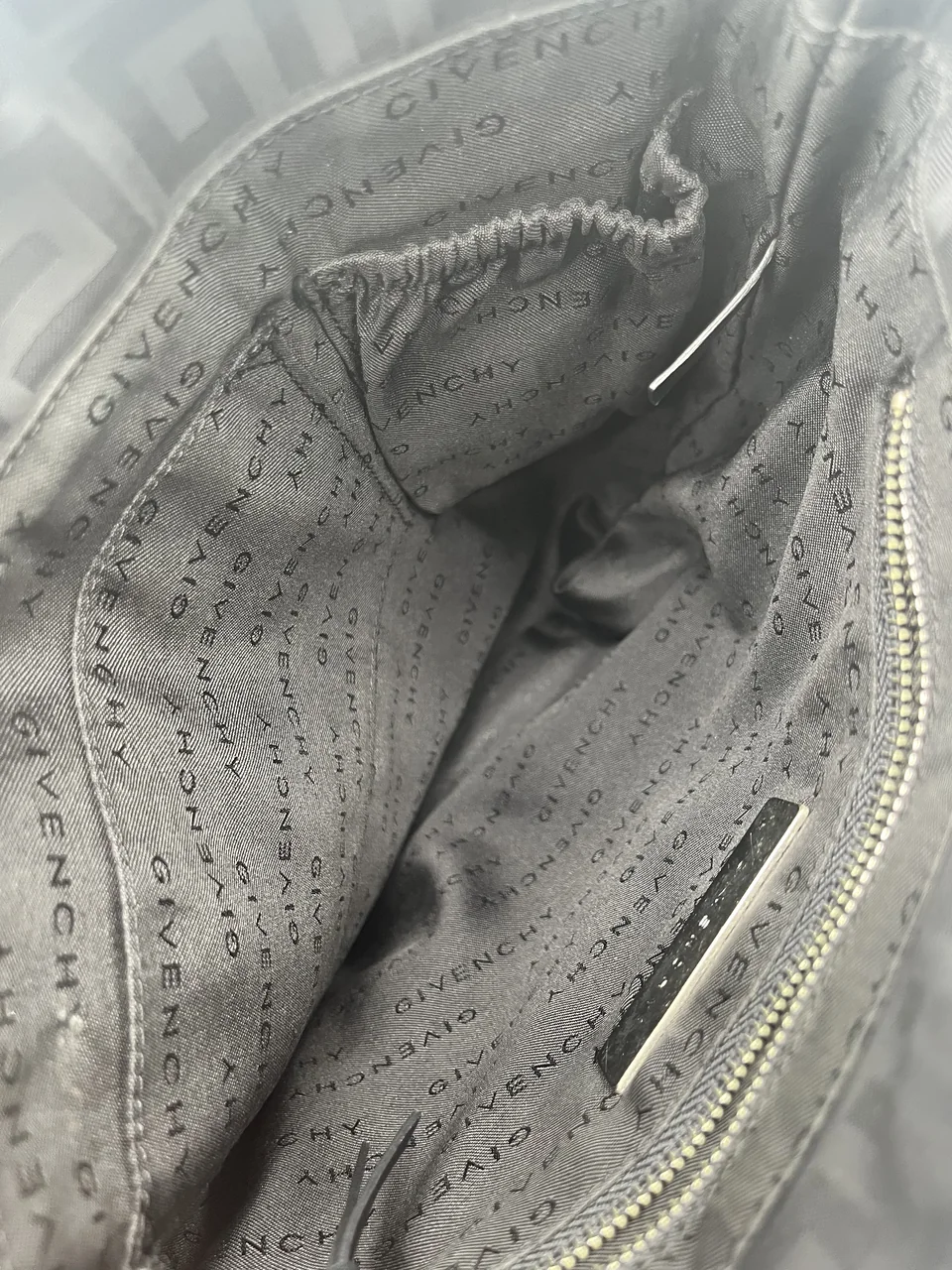 GIVENCHY TOTE BAG view 7