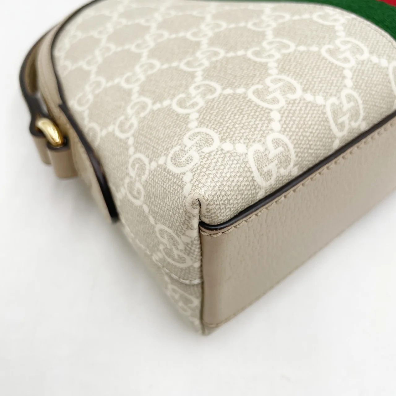 GUCCI GG SUPREME SHOULDER BAG (BEIGE) view 4