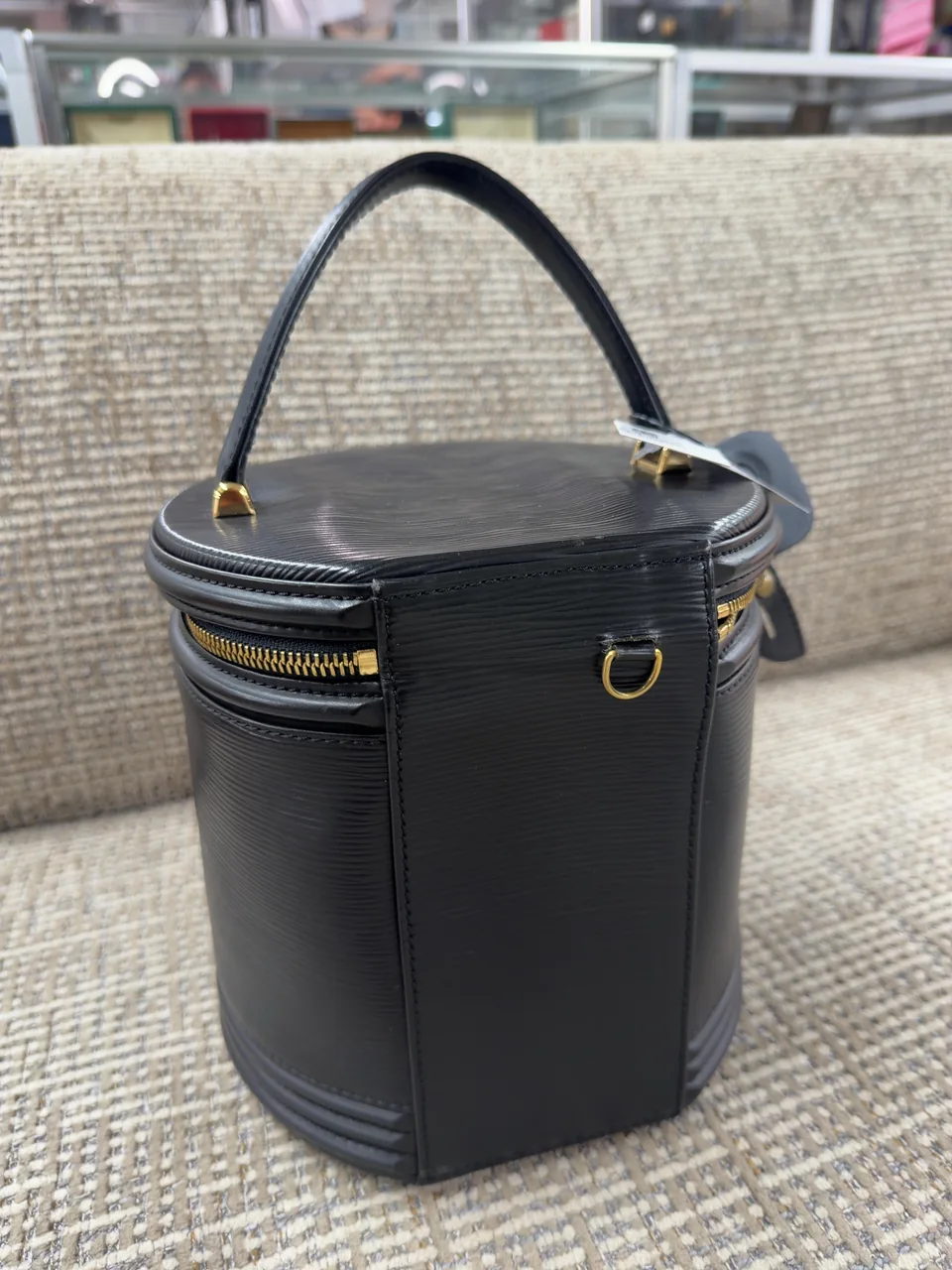 LV EPI CANNES view 7