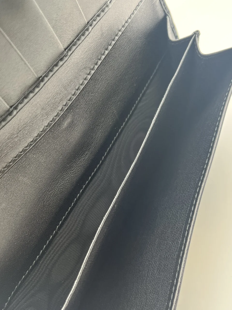 GUCCI HORSEBIT LONG WALLET view 9