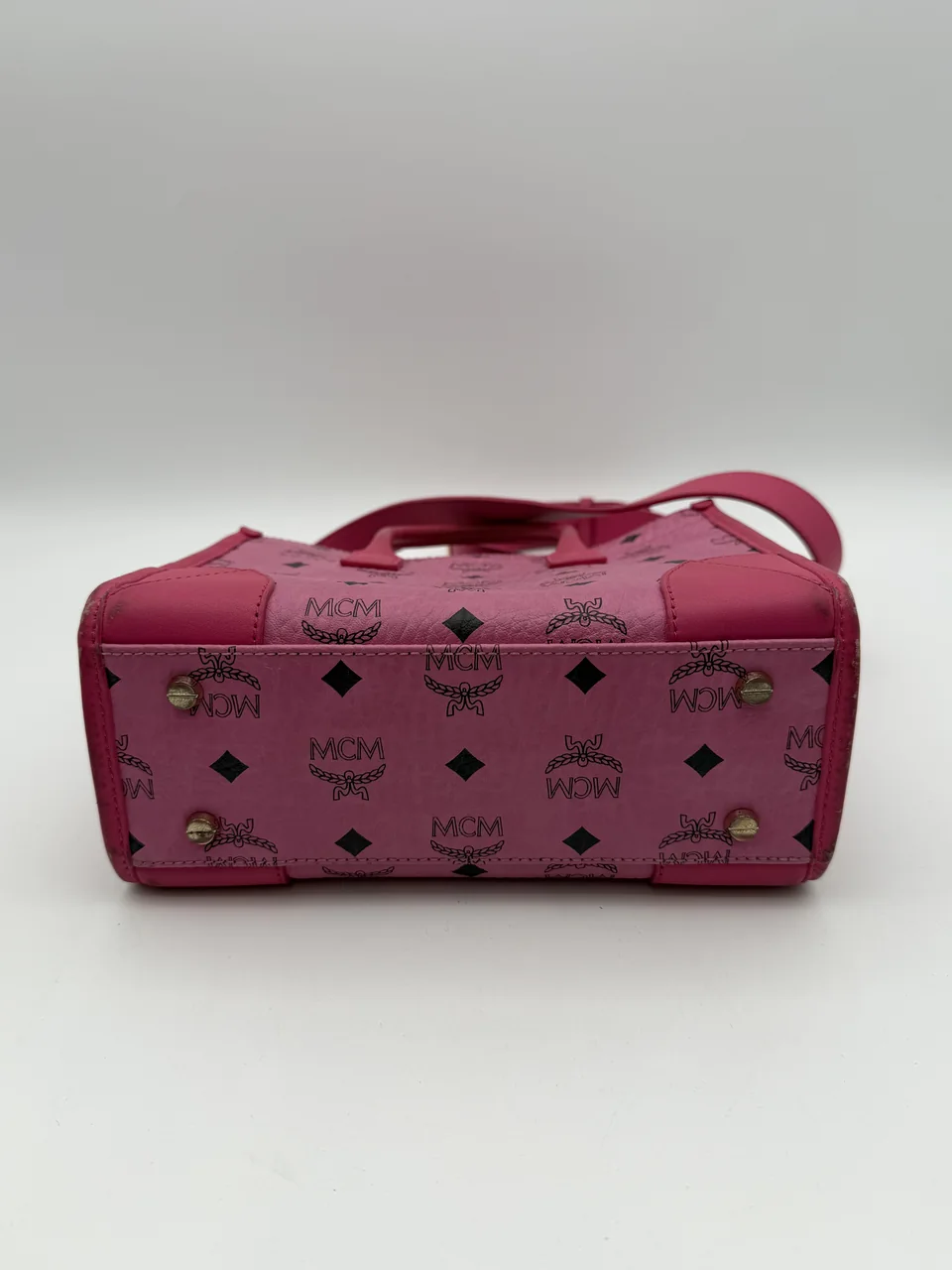 MCM BAG view 4