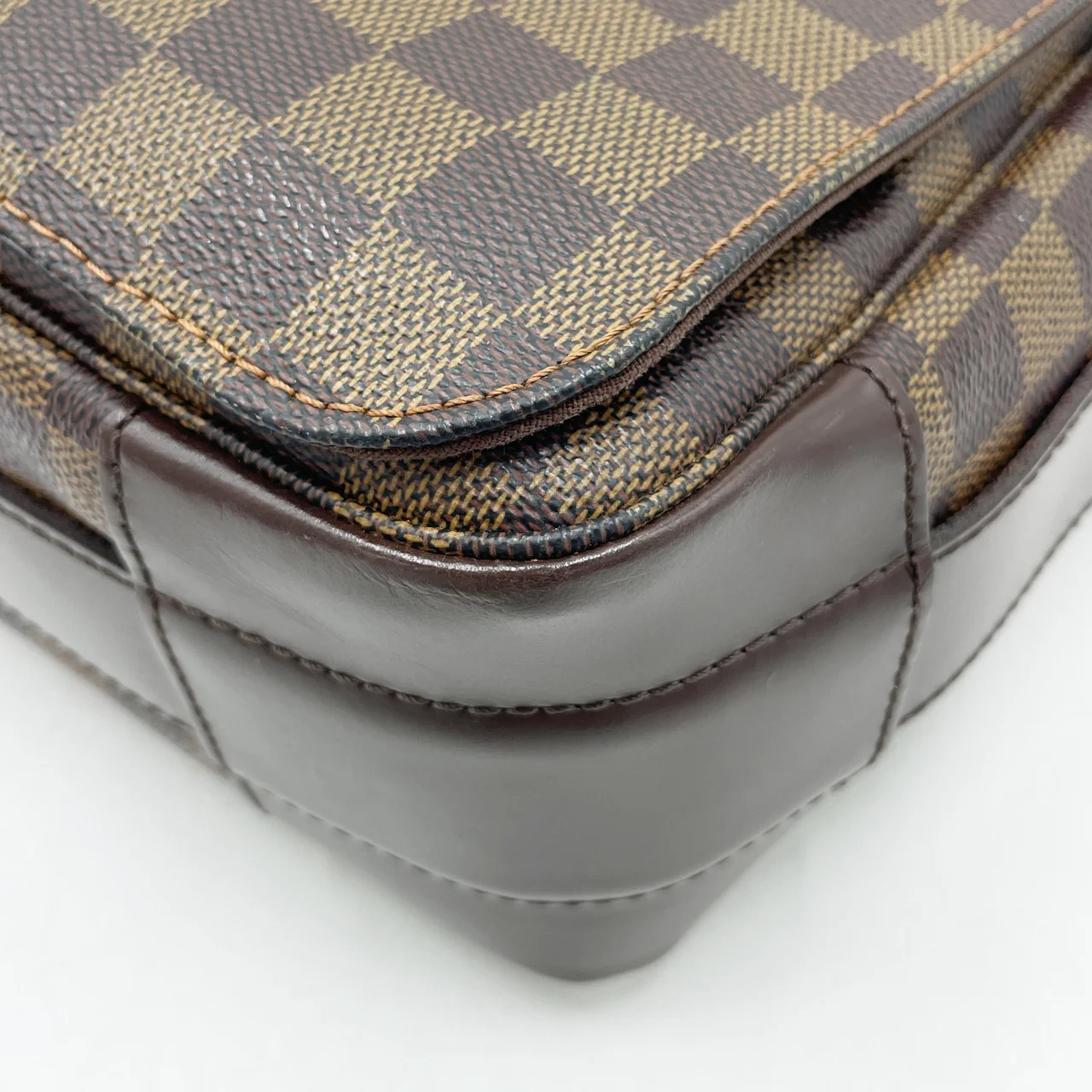 LV DAMIER BASTILLE view 6