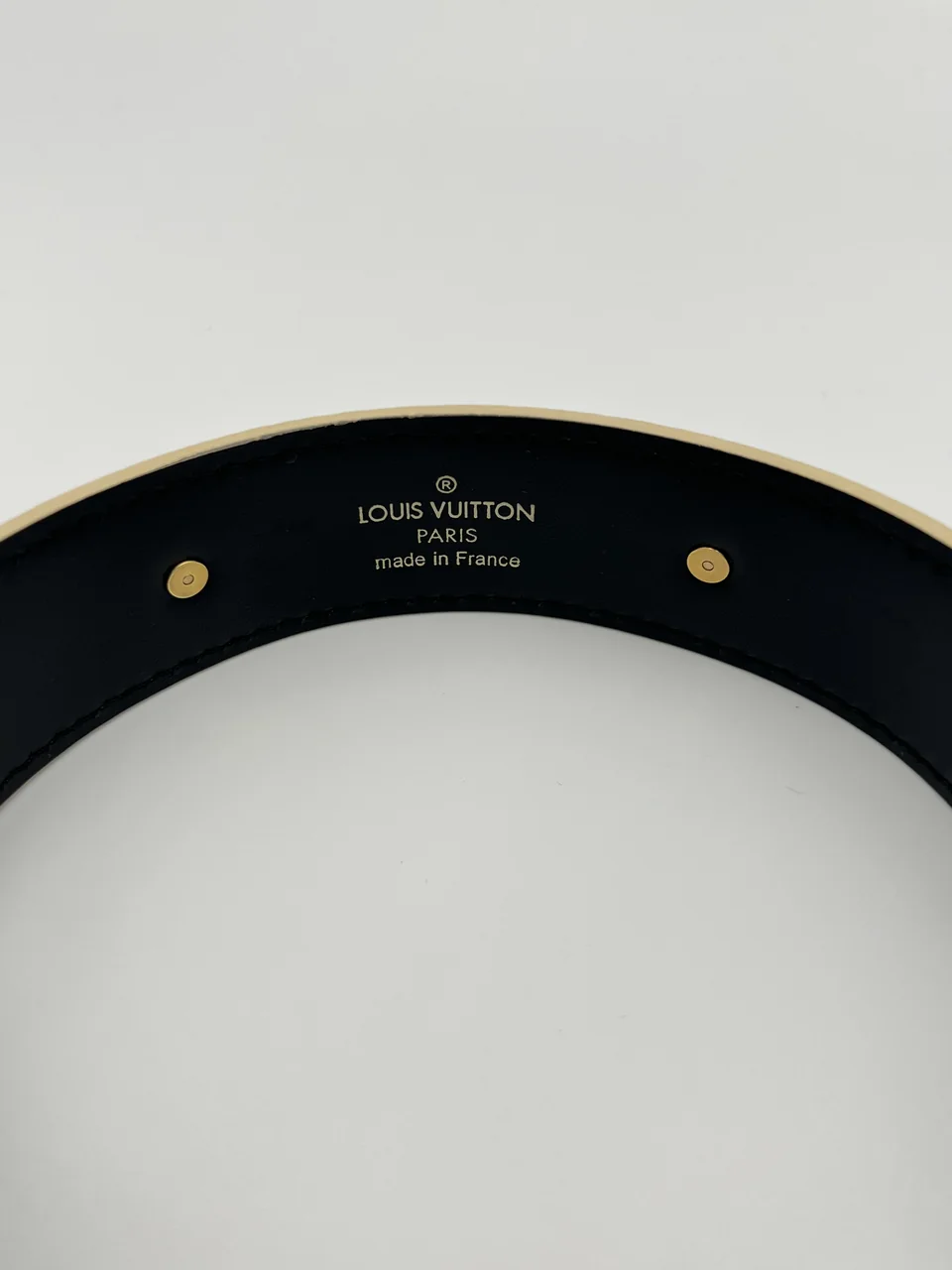 LOUIS VUITTON CEINTURE SUHALI STUDDED BELT view 4