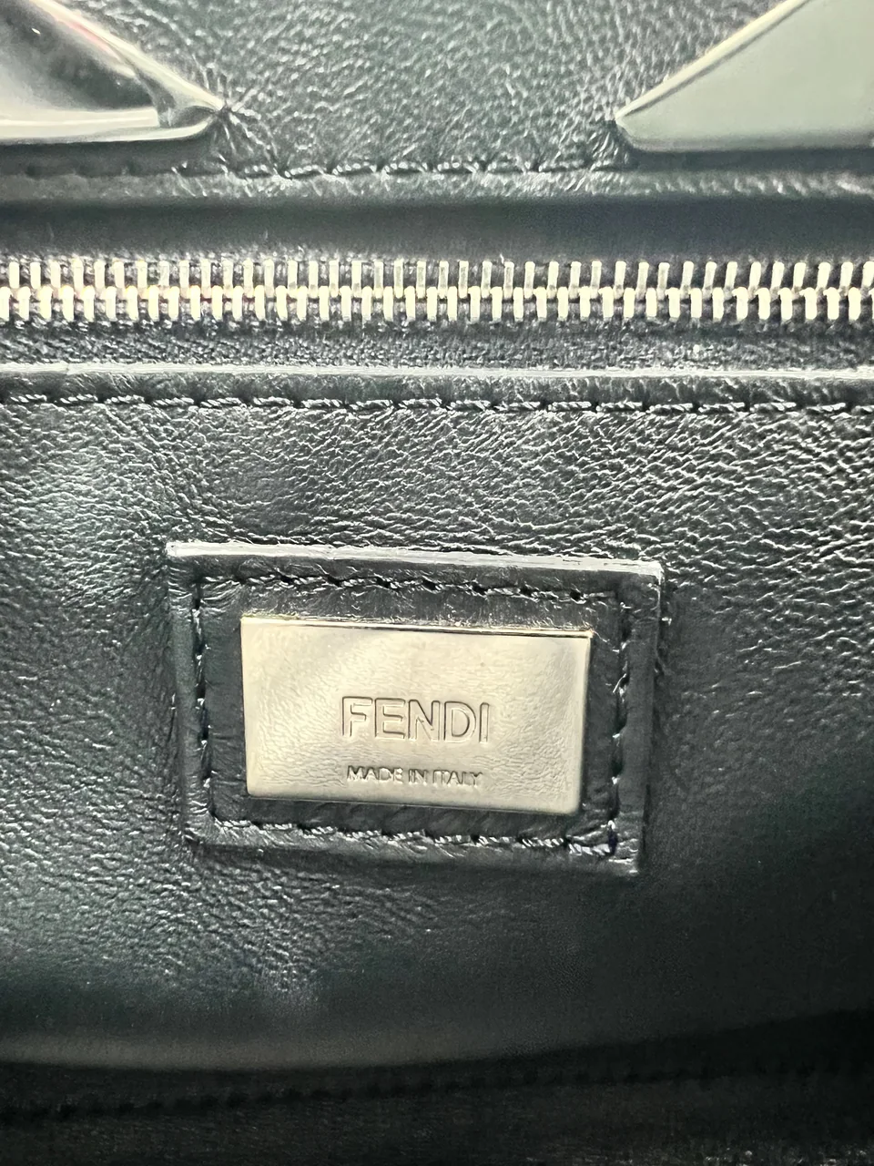 FENDI PEEK-A-BOO MINI (BLACK) view 6