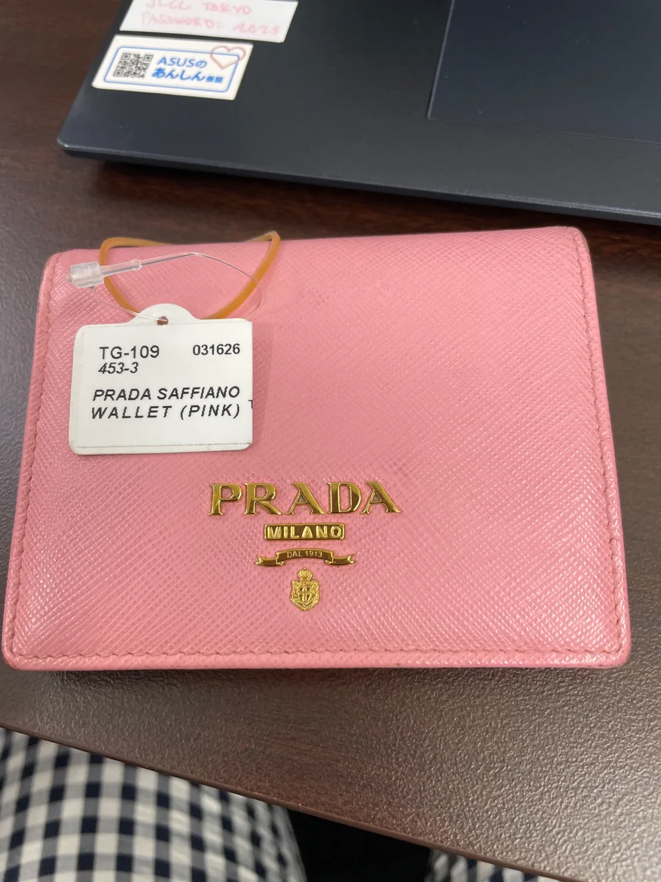PRADA SAFFIANO WALLET (PINK)