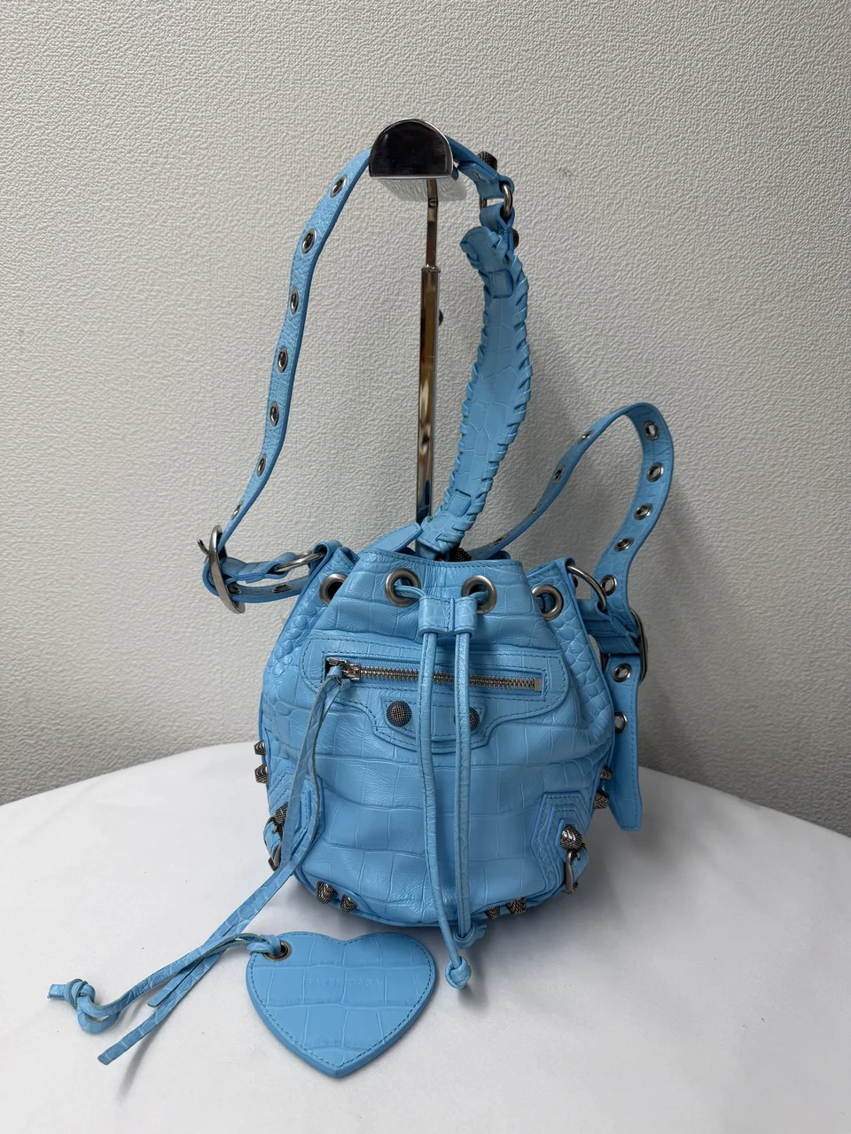BALENCIAGA LE CAGOLE