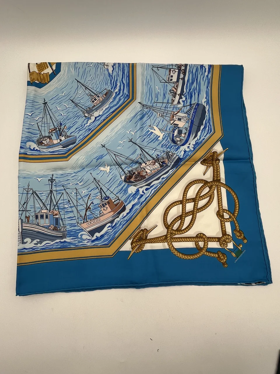 HERMES SCARF