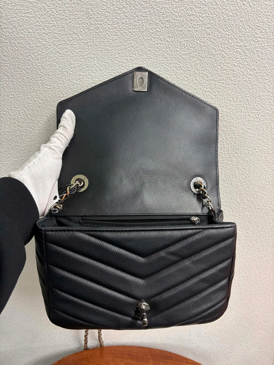 CHANEL CAVIAR CHEVRON SHOULDER BAG view 6