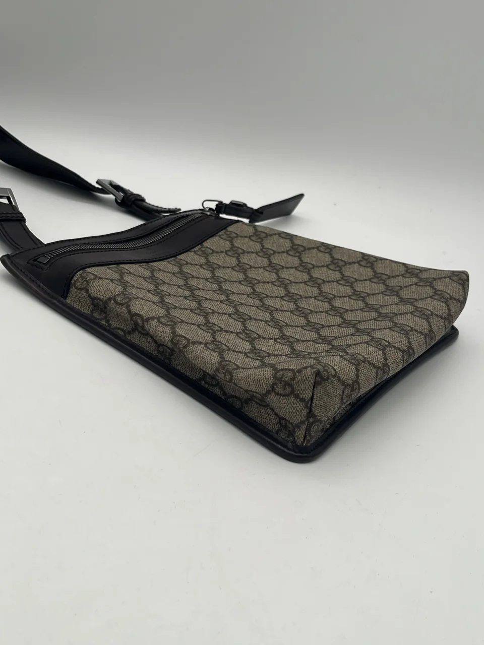 GUCCI BAG view 4