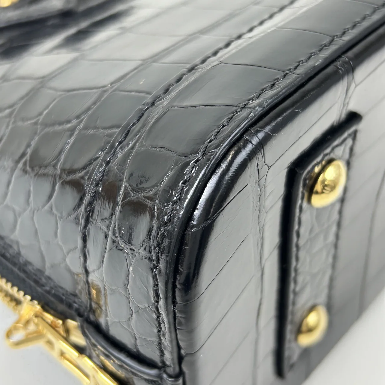 LV EXOTIC ALMA BB view 5
