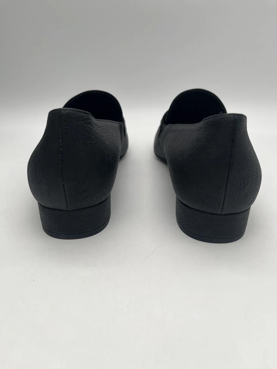 CHANEL SHOES (SIZE 40) view 6