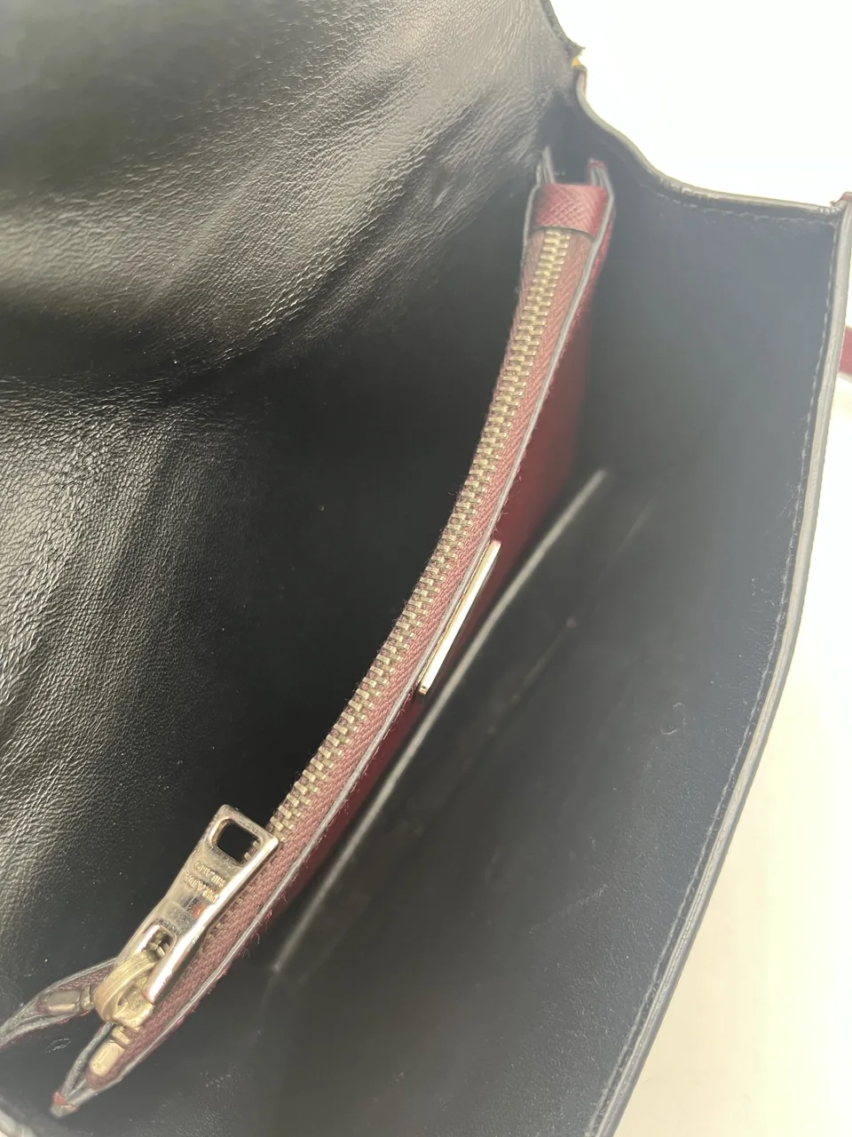 PRADA BORDEAUX (CATEGORY TO BE CONFIRMED) view 10