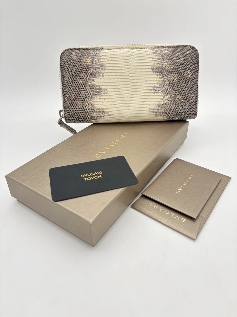 BVLGARI LONG WALLET