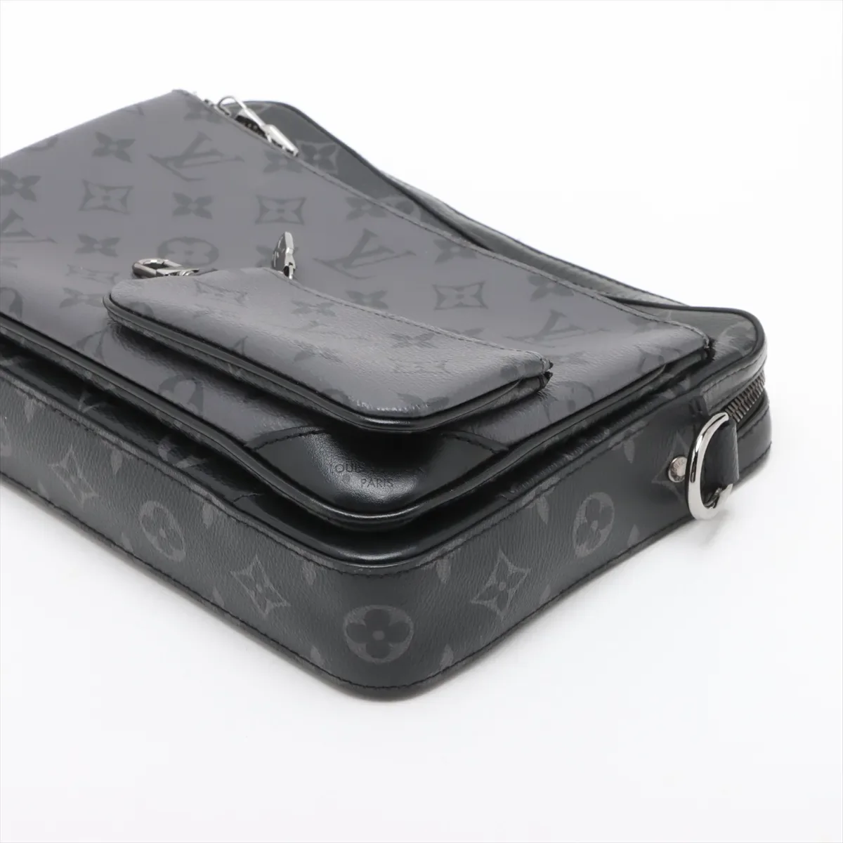 LV MONOGRAM ECLIPSE TRIO MESSENGER view 16