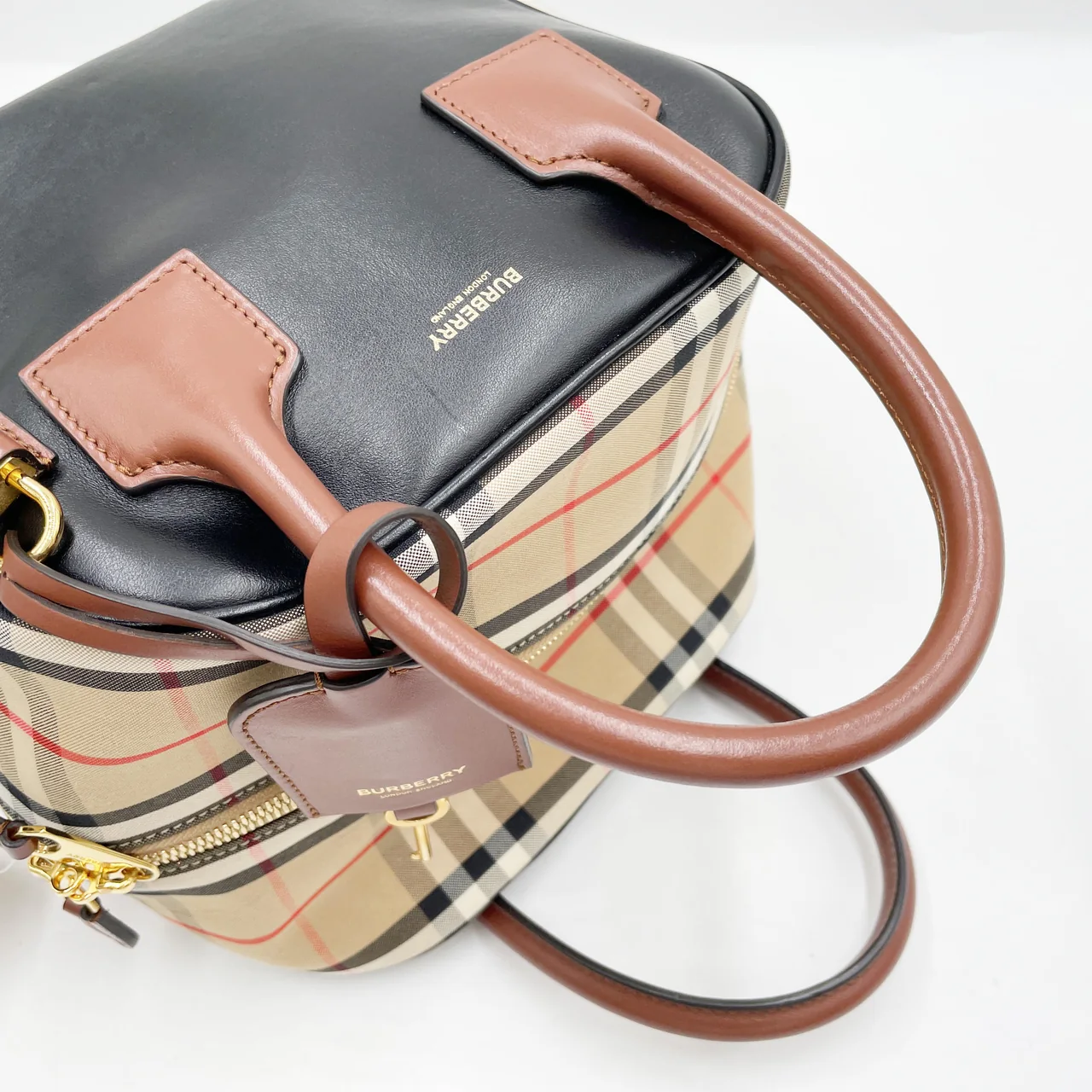 BURBERRY NOVA CHECK TWO-WAY BAG view 5