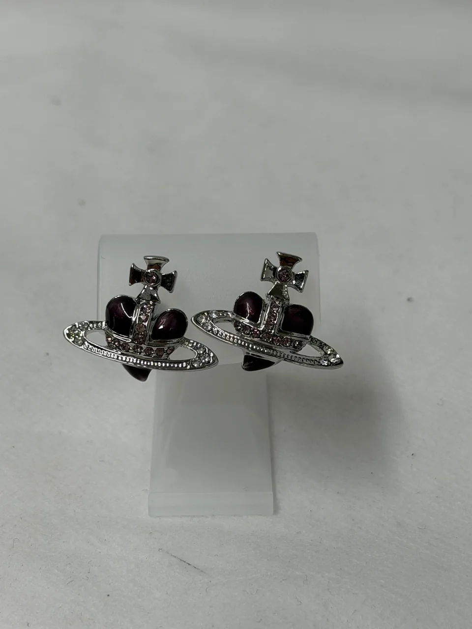VIVIENNE WESTWOOD EARRINGS hover