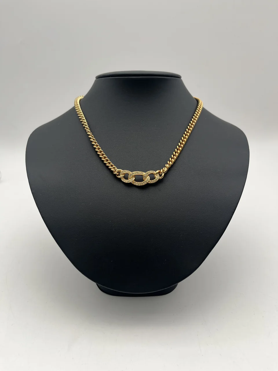DIOR NECKLACE
