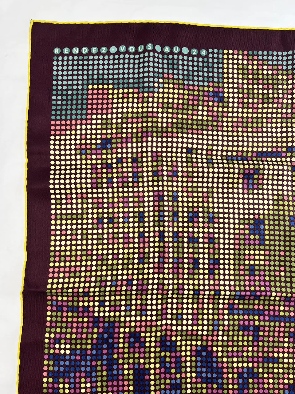 HERMES RENDEZ VOUS AU-24 SCARF view 4