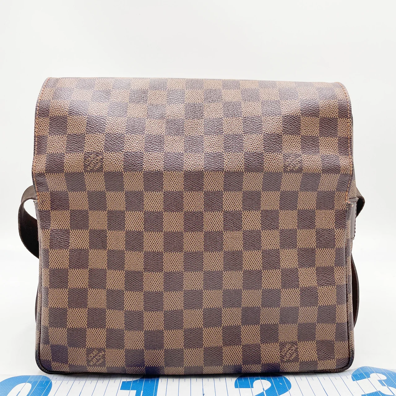 LV DAMIER NAVIGLIO view 3