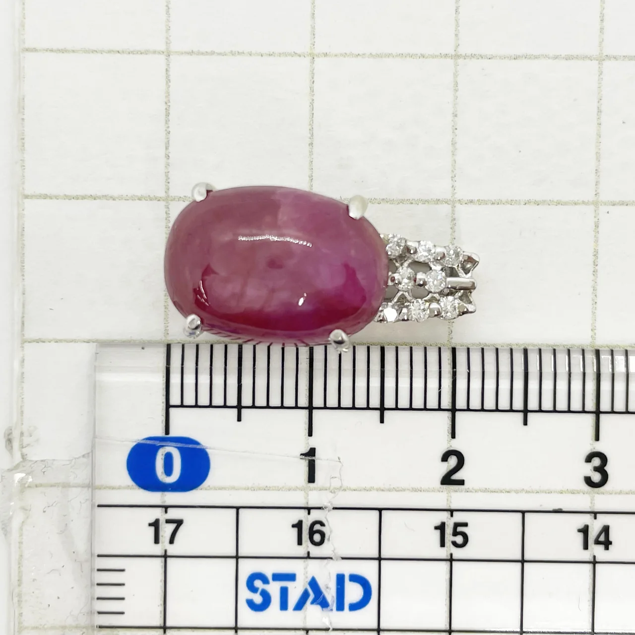 K18WG RUBY PENDANT R10.04CTS FD0.10CT 4.3G view 6