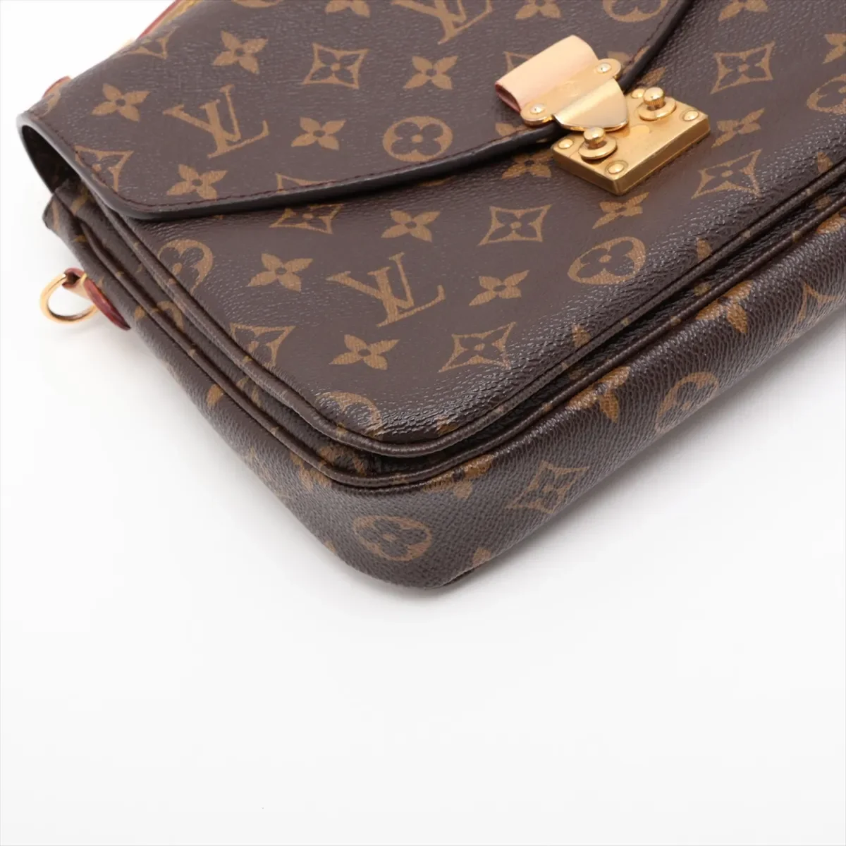LV MONOGRAM POCHETTE METIS MM view 4